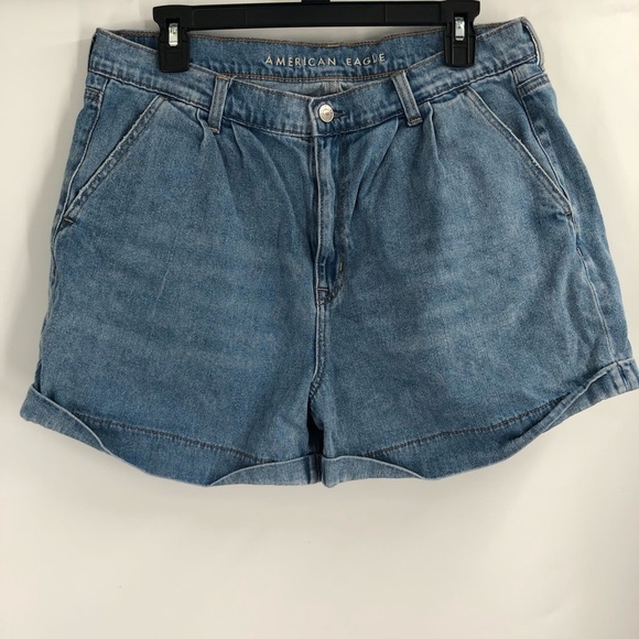 AMERICAN EAGLE Mom Short Cuffed High Rise Denim Shorts Jean Shorts 14 Stretch - Picture 2 of 7